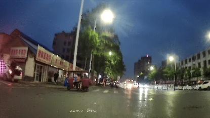 迈极炫seemee前灯,迈极炫行车记录仪尾灯