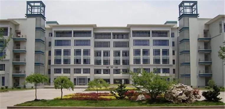 615分，你会选南京邮电大学计算机还是杭州电子科技大学计算机？