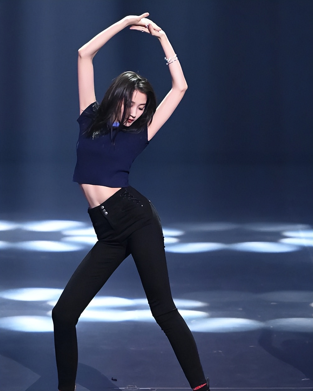 揭秘谷爱凌身高体重超乎想象,谷爱凌简历是混血儿吗