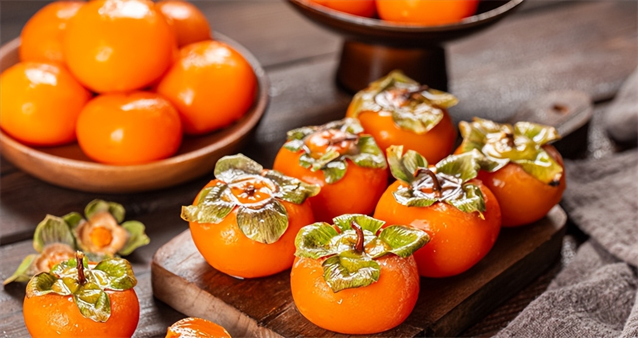 吃水果对胃病有害吗,经常吃水果吃得多会导致胃病吗