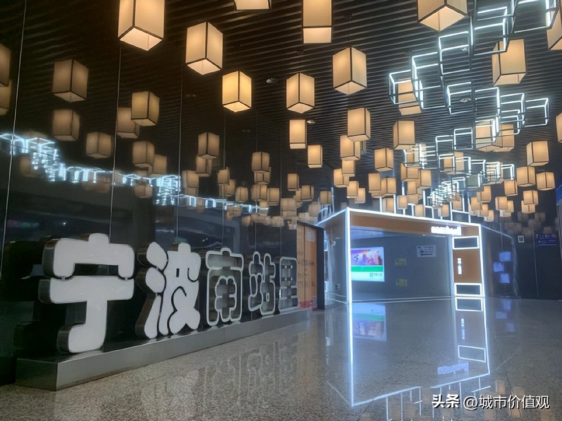 宁波复悦城商场怎么样,宁波复悦城开业灯光