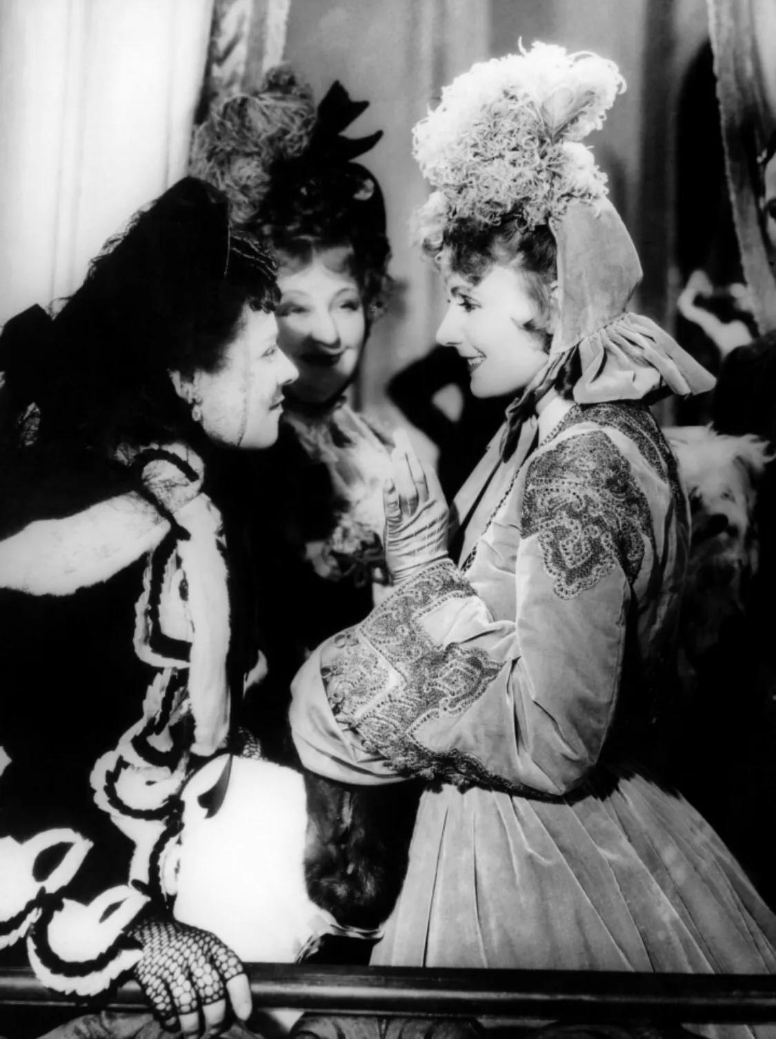 茶花女故事全集完整版,世界名著茶花女解说