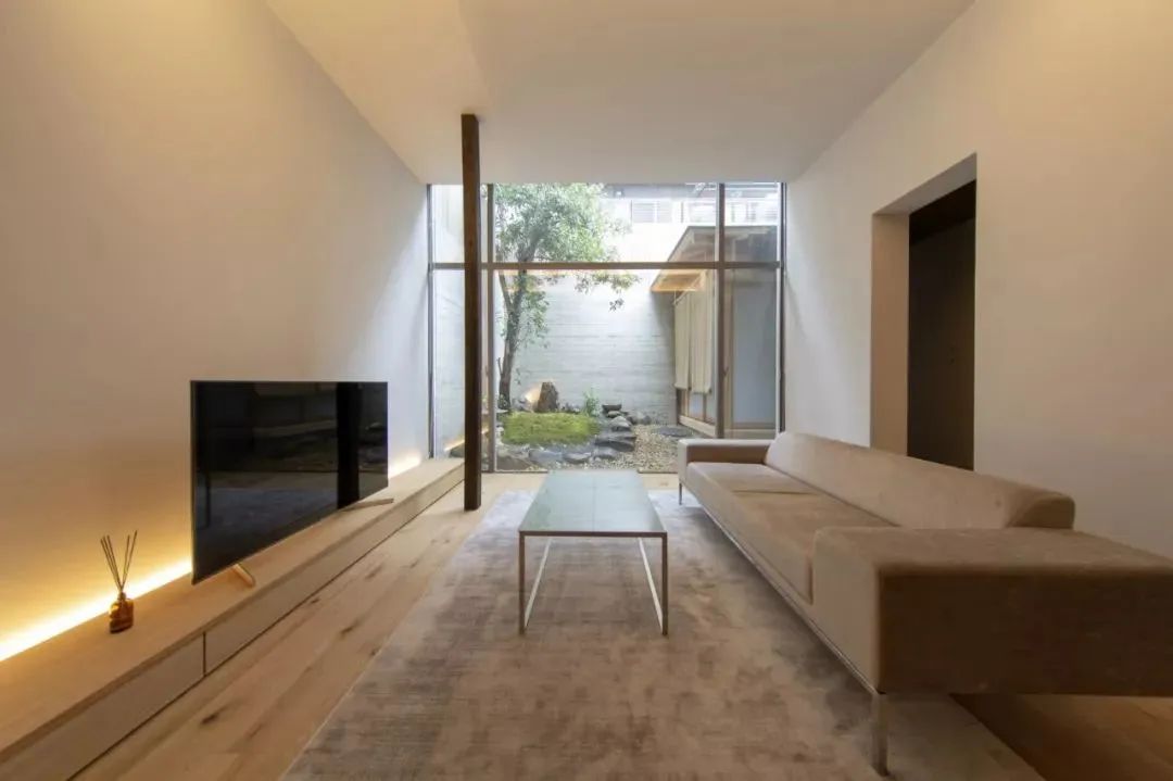 去日本旅游订酒店好还是民宿好,日本旅游选酒店小技巧