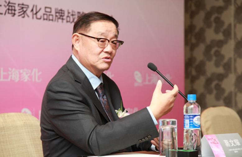 1瓶9块,年入70亿!中国最“土”老字号,为什么还没倒?