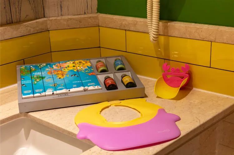 珠海长隆飞船酒店！海洋王国无限畅玩+畅游28楼绝美无边际泳池