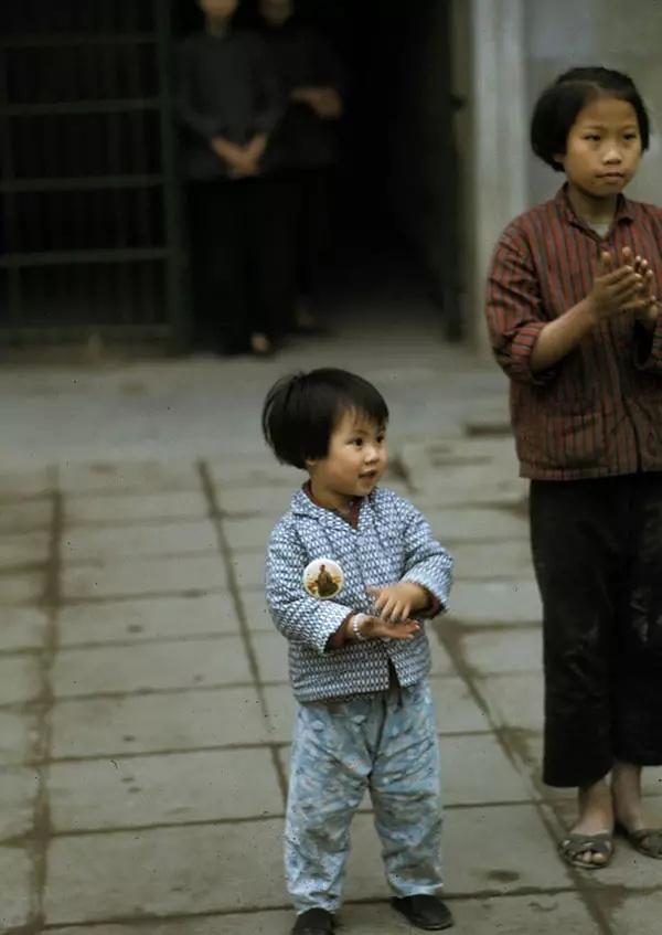 日军日记:*安妇慰**不服从管教,我很愤怒,用*刀刺**插入她的*体下**