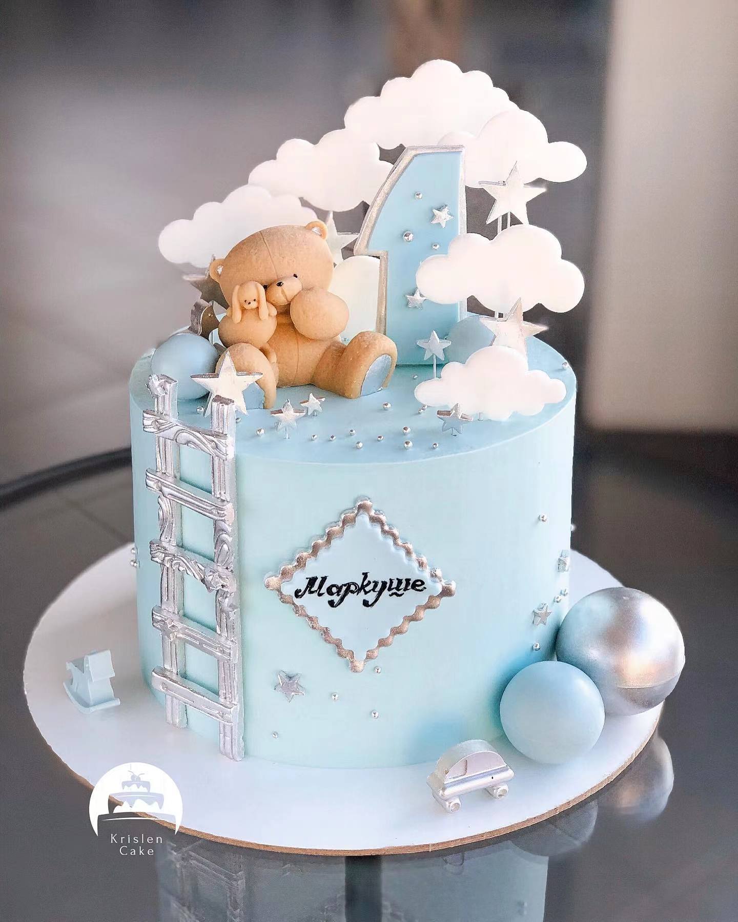 今天给大家做一款好看的蛋糕造型,美味又高颜值的蛋糕造型充满创意