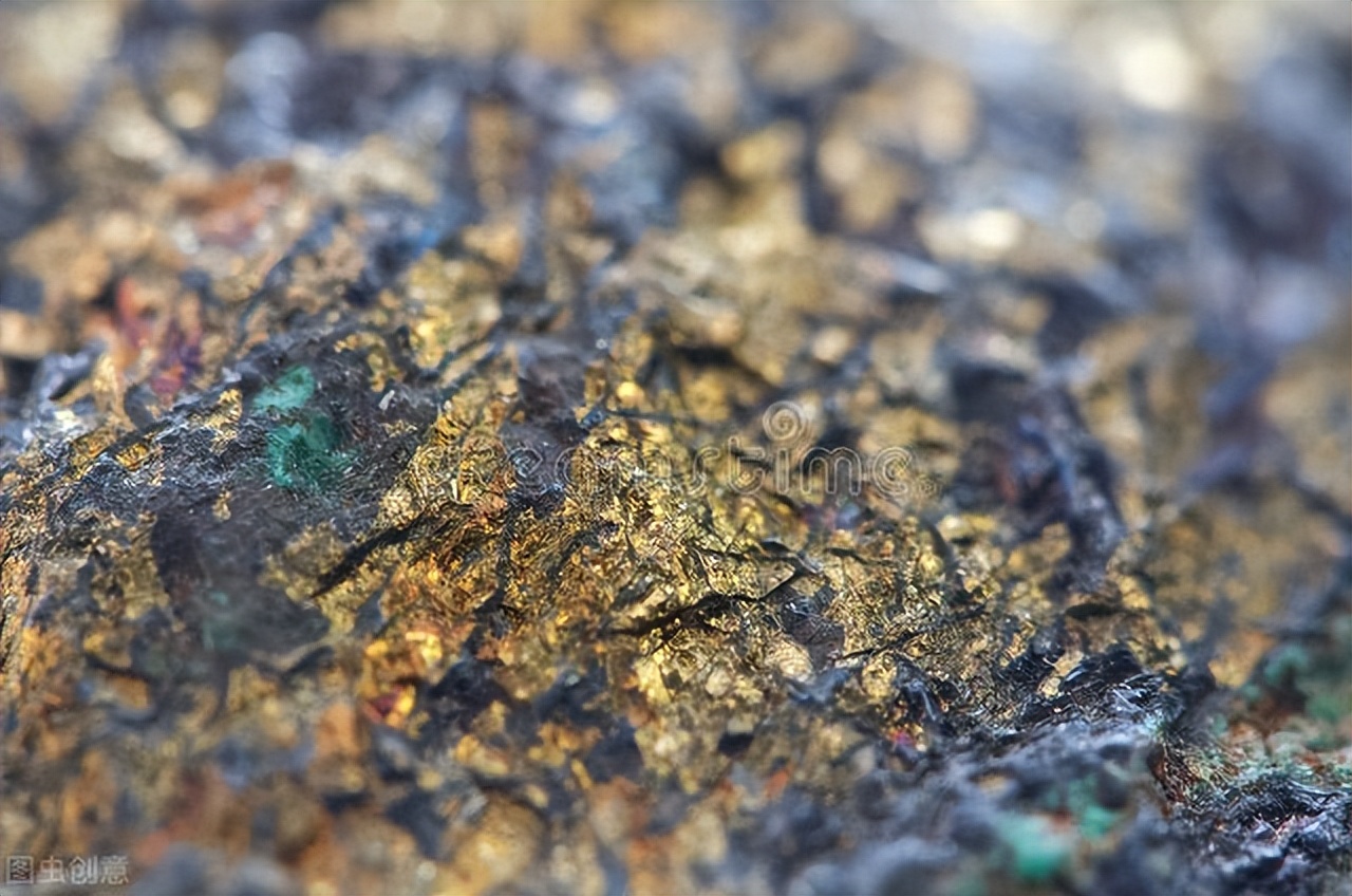 居里夫妇发现镭的历史背景,居里夫妇发现了什么粒子