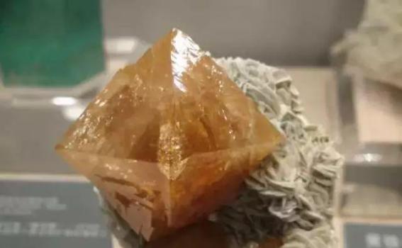 七大晶系的代表矿物,七大晶系