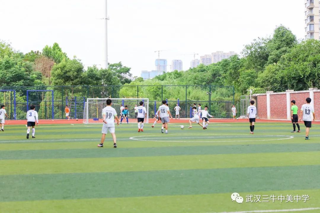 记录毕业典礼的快乐时光,学校毕业典礼上的那些事