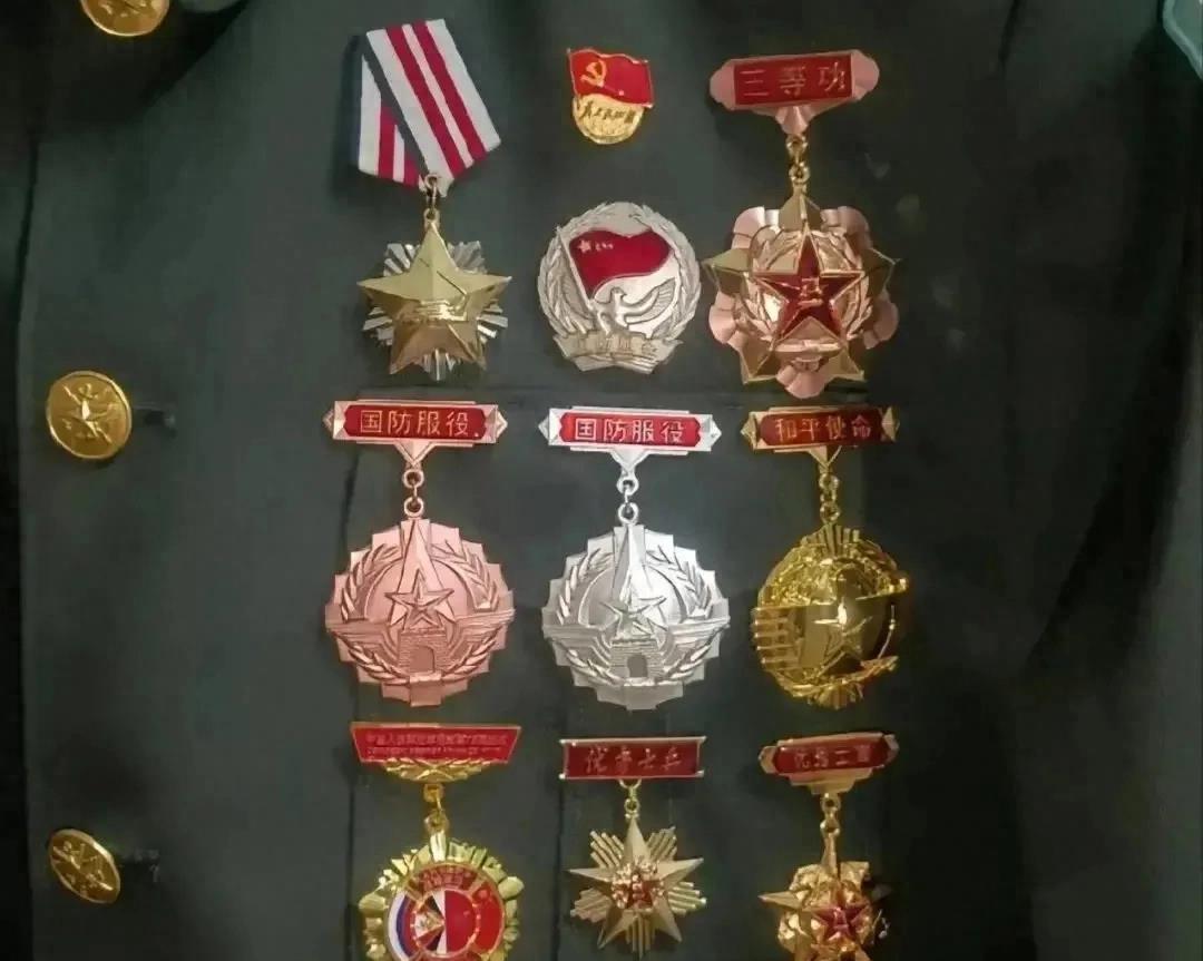 真实战地英雄,战地英雄的故事