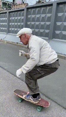 叫个女代驾花了1800是什么梗,找个代驾花了1800