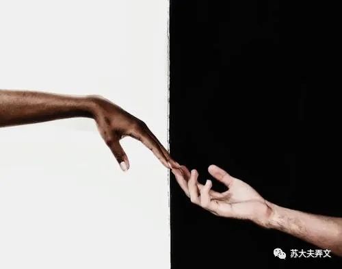 他得到了女神，又毁了她