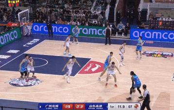 广州89-80胜山东进八强，崔永熙17+15+3，球队特质的“缩影”