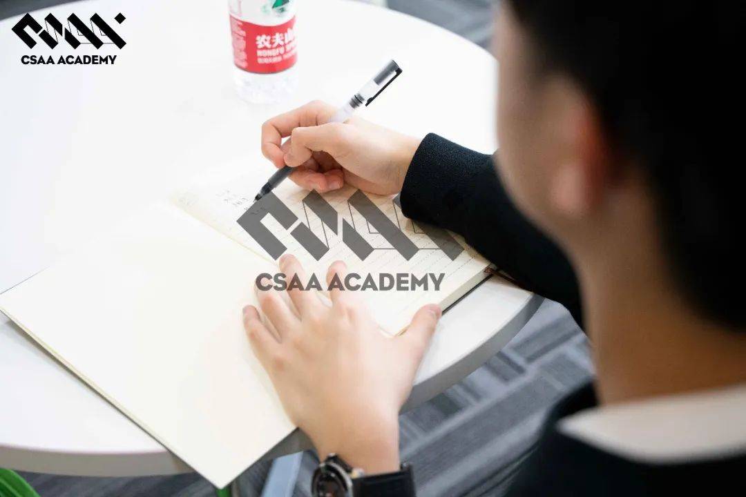 体制内转美高，他选择做了一场体育公益