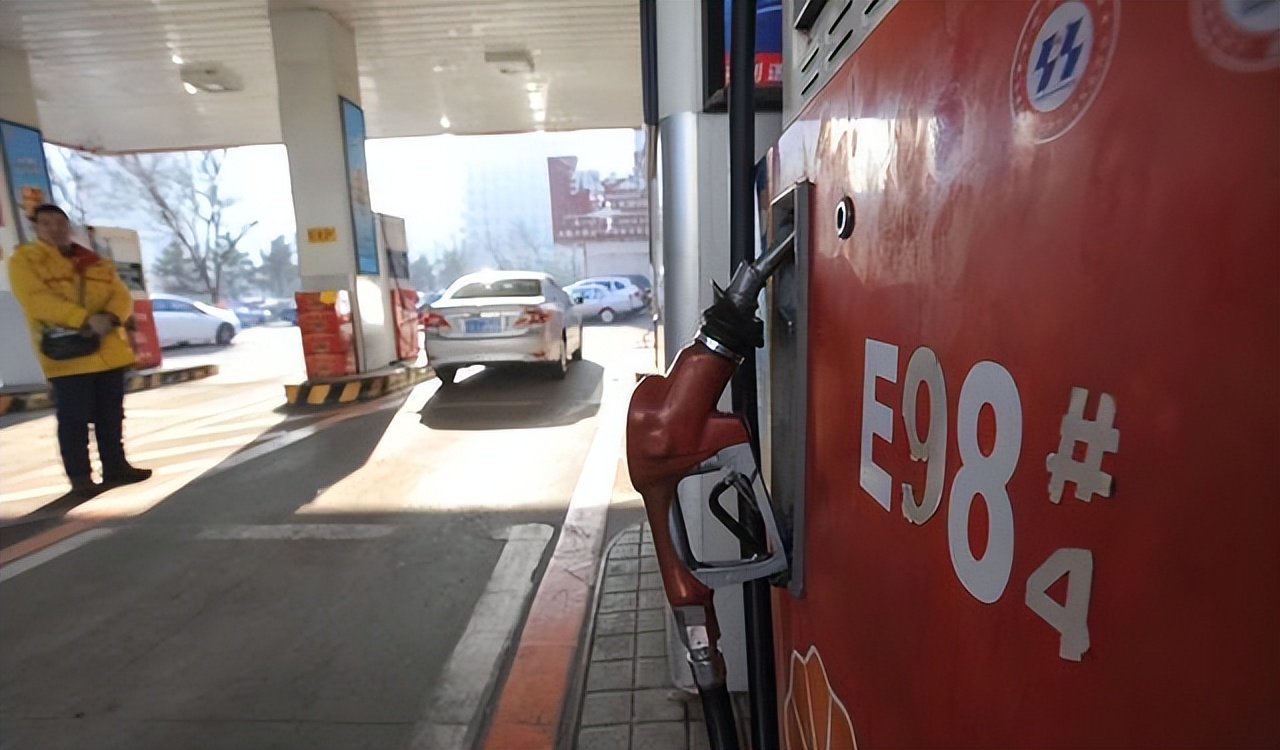 人民币美元的汇率是多少,现在人民币与美元的汇率多少