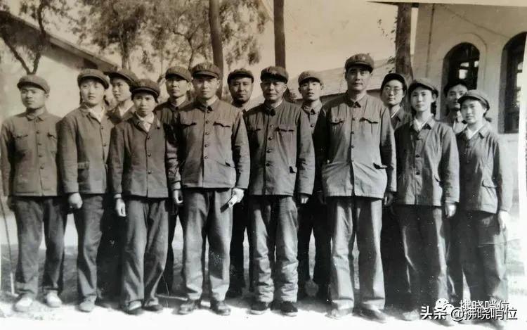 老战友四十年相聚联谊会上的感言,老战友40年后相逢重温战友情