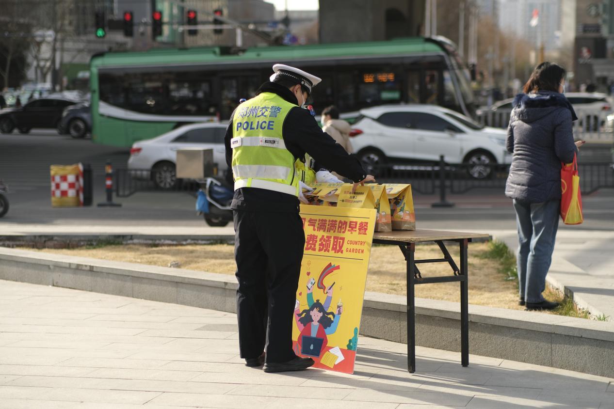 稳字当头锐意进取,稳字当头抓经营