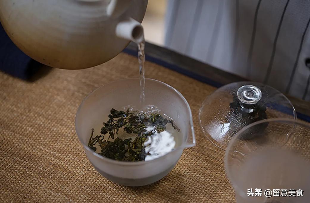 中国3款不起眼“廉价茶”，在超市落灰无人问津，行家却当成宝