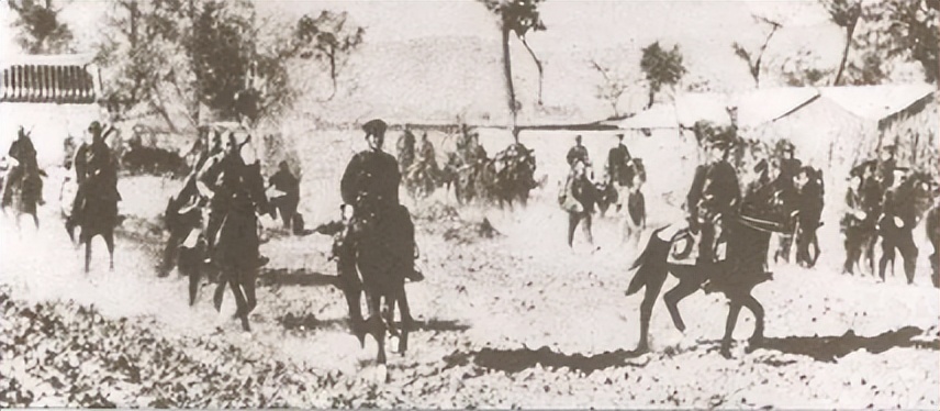 渚靛崕鏃ュ啗澶у皢鍧犳満,鎶楁棩鎴樺満鏃ユ湰椋炴満澶变簨