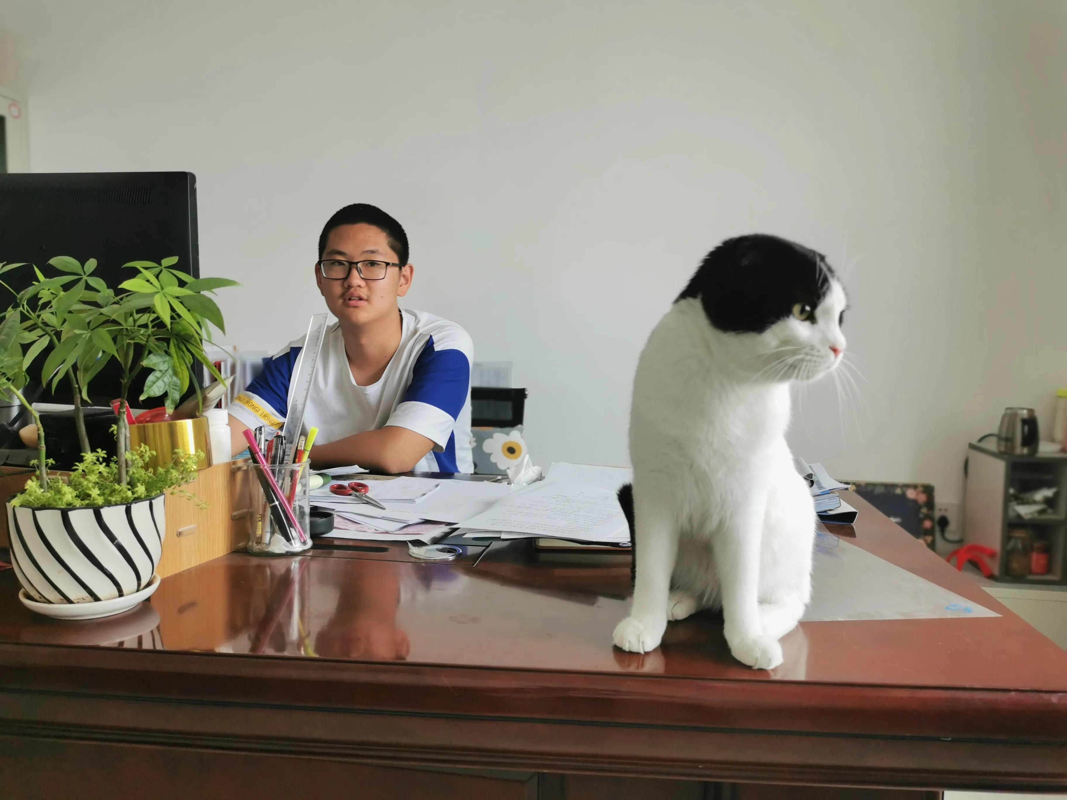 *疆新**和硕:这次轮到我们为自己喊“加油”