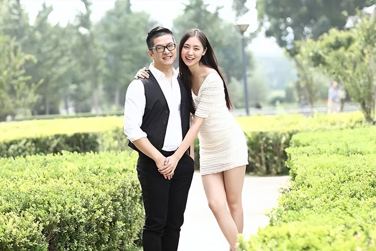 知名主持人二胎,网红男主持人夫妇