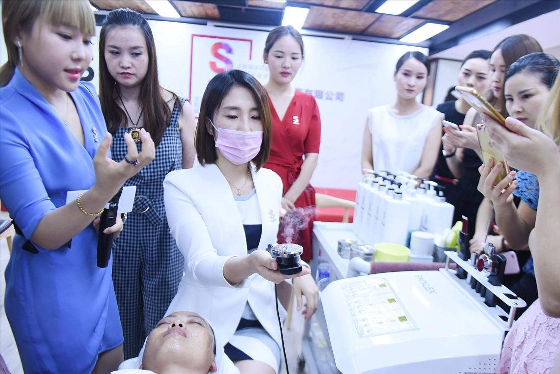 医美志商学院：美业商家打造品牌形象的关键步骤