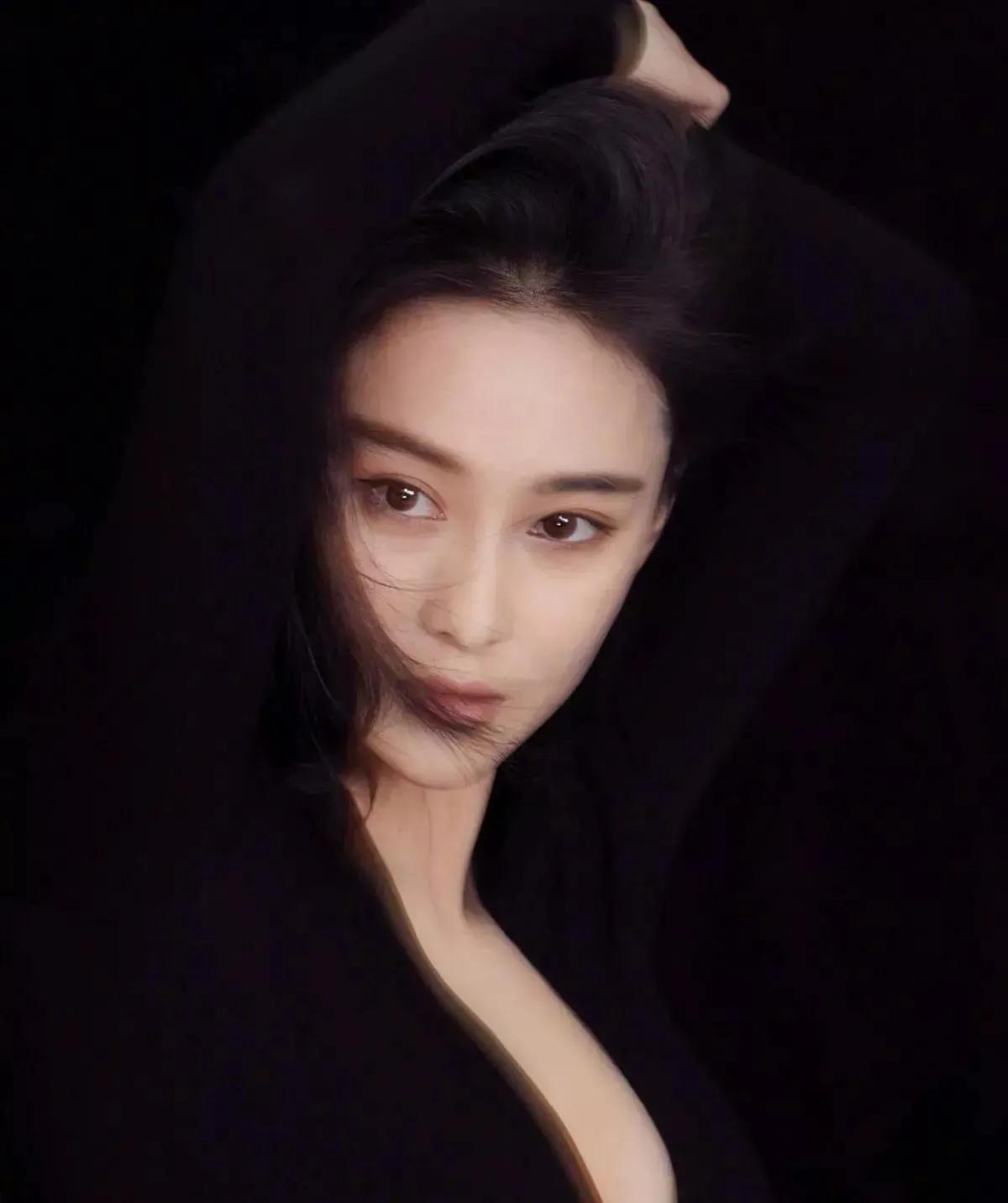 张馨予清纯写真图片大全,张馨予迷人写真