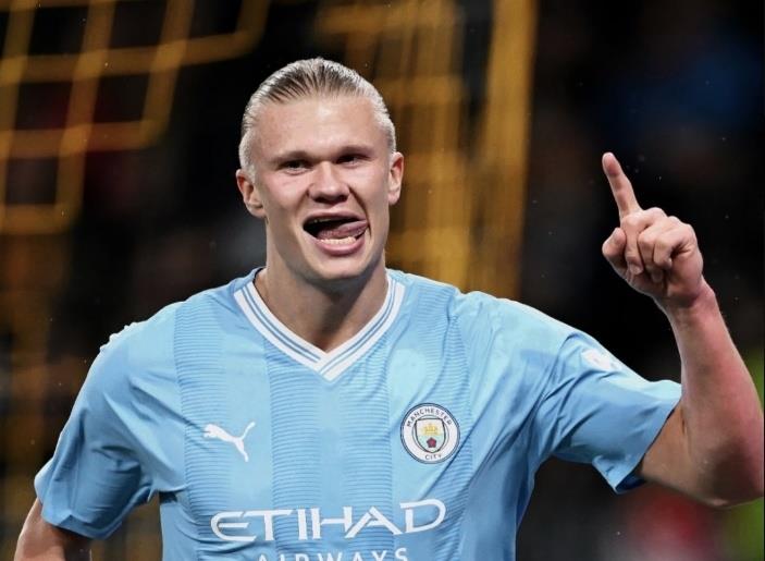 欧冠决赛哈兰德狂轰120球,哈兰德踢皇马4场360分钟0进球