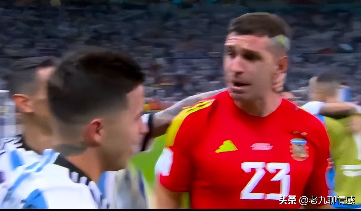 马丁内斯愿意为梅西而战,马丁内斯为啥对梅西这么好