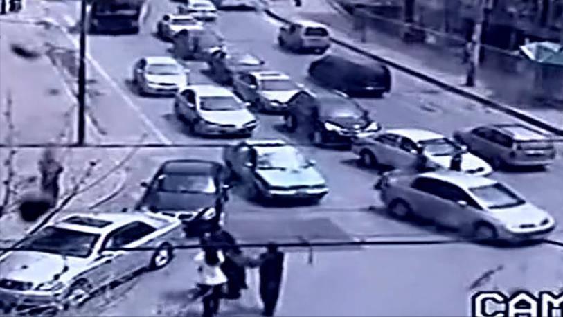 交警执法被打死当事人处理结果,交警执法被当街打死凶手怎么判的