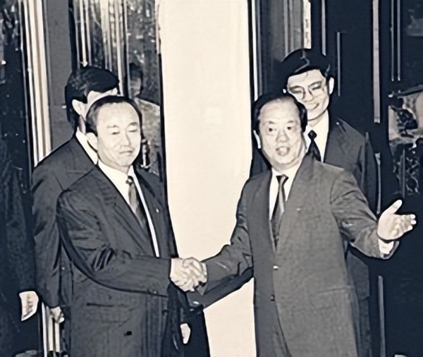 韩国抄袭日本哪些东西,日本评论韩国抄袭中国