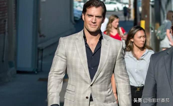 全球最帅100张面孔肖战,全球最帅十大面孔肖战