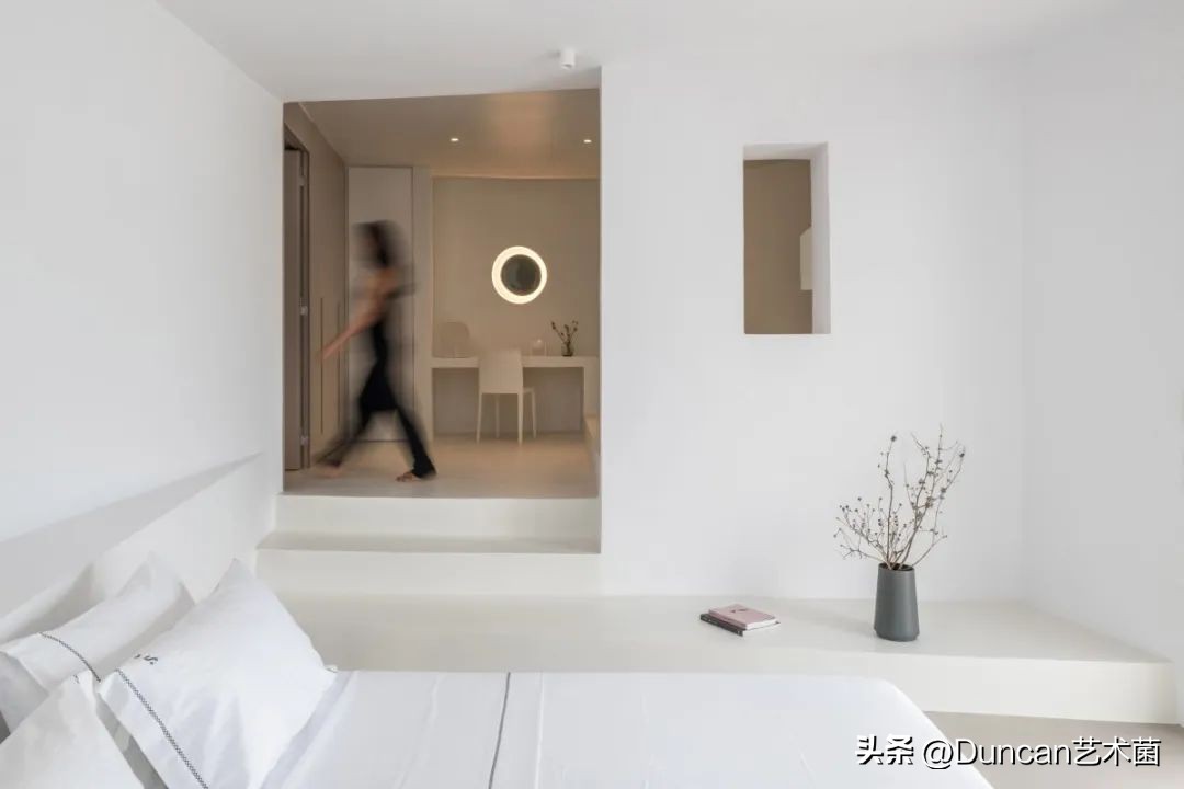 希腊KapsimalisArchitects①打造蓝白极简主义的童话世界！