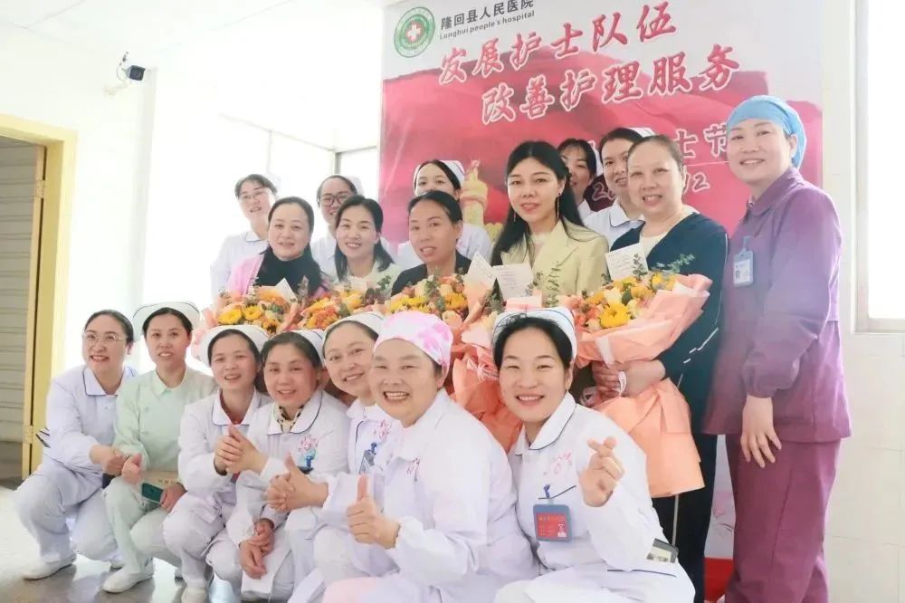 发展护士队伍改善护理服务的感悟,发展护士队伍改善护理服务1500字