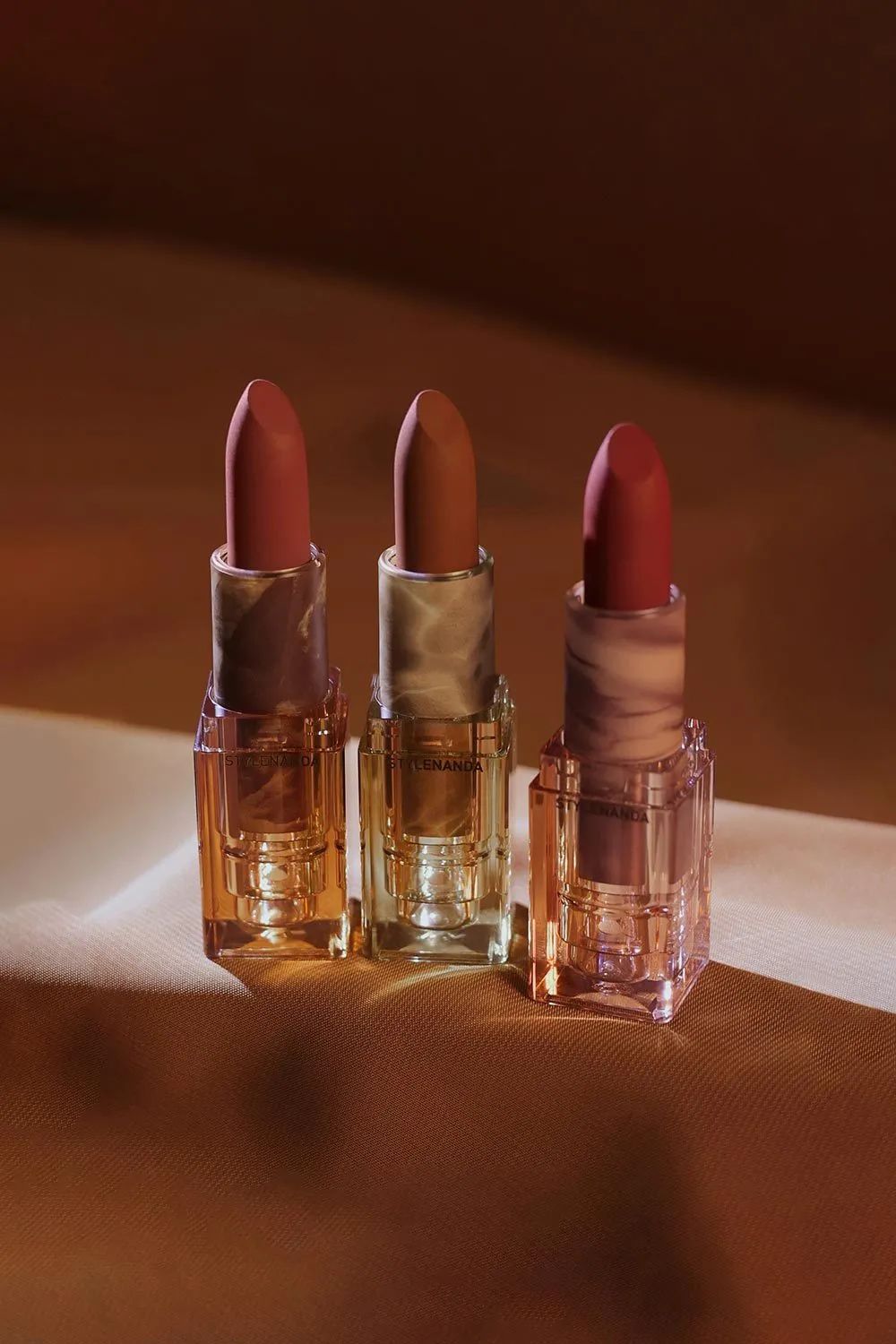 兰蔻IDOLE是我香水；尔木萄化妆刷免洗喷雾全新上市...