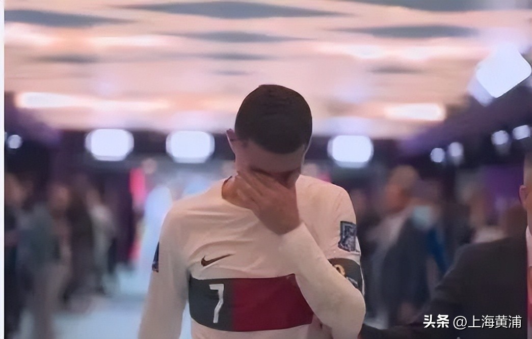 君成网球比赛视频,c罗对足球的热爱