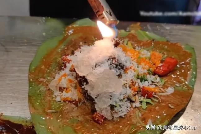 印度小吃吃到嘴里,印度小吃直接放嘴里