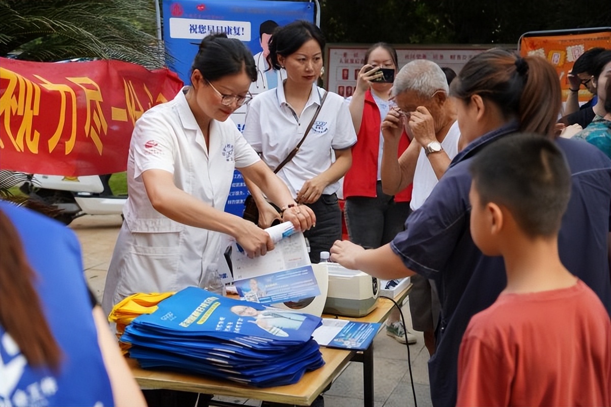 五社联动社区公益项目方案,五社联动聚合力社工服务暖民心