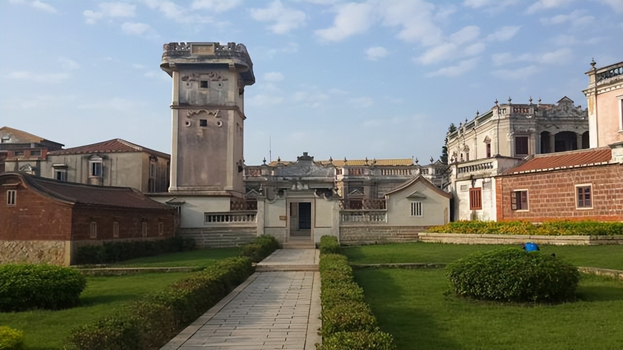 金门岛和厦门距离有多远,与金门岛隔海相望的地方