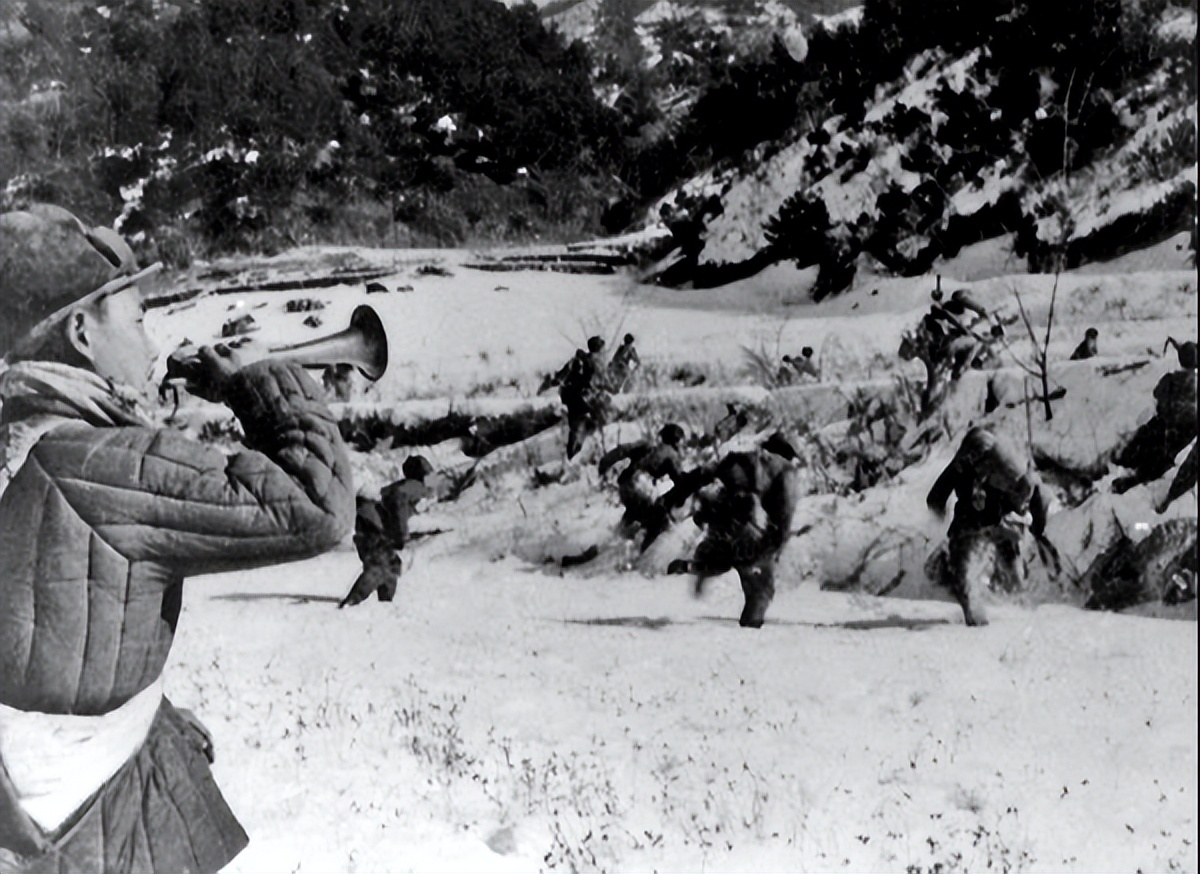 68年毛*东泽**到武汉休息时，接见曾思玉：听说你家里有个“穆桂英”