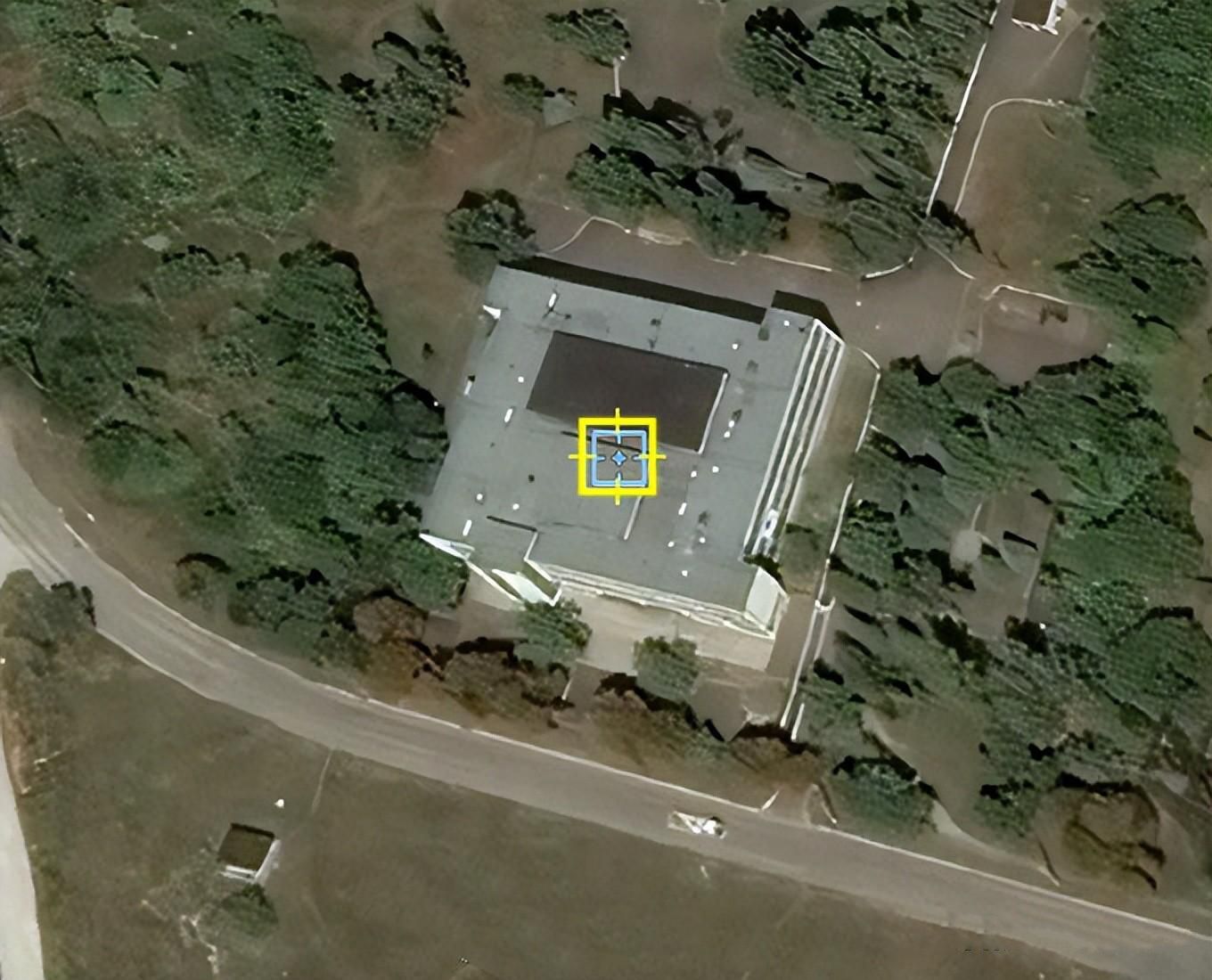 俄军对乌军导弹袭击视频,乌军反坦克导弹袭击俄军视频