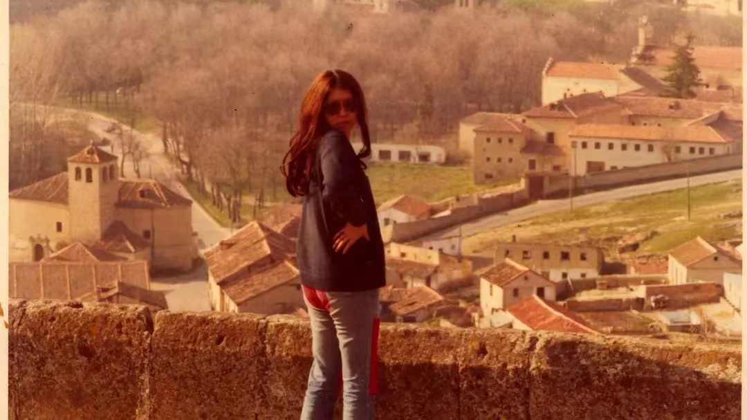 三毛凄凉结局,三毛荷西去世