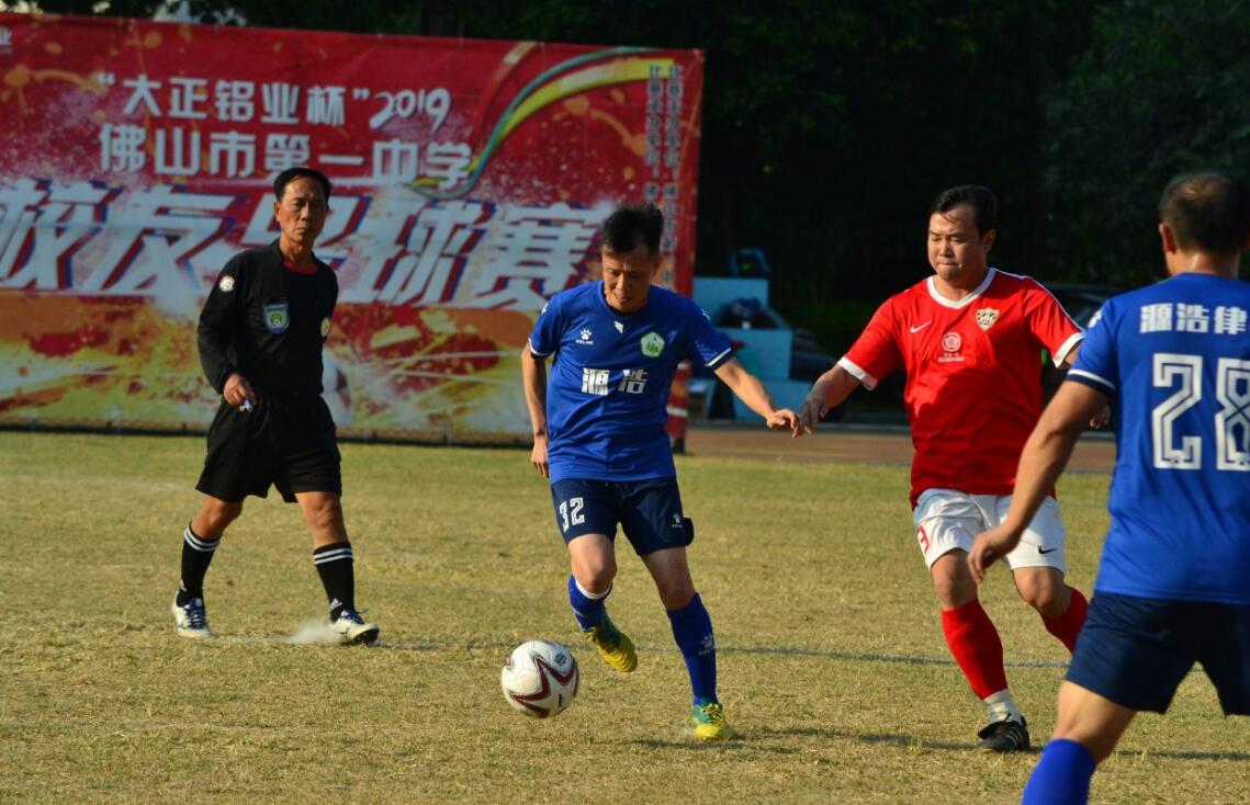 中国足协和中国足球主教练一肩挑,中国足协为什么不选国足主帅