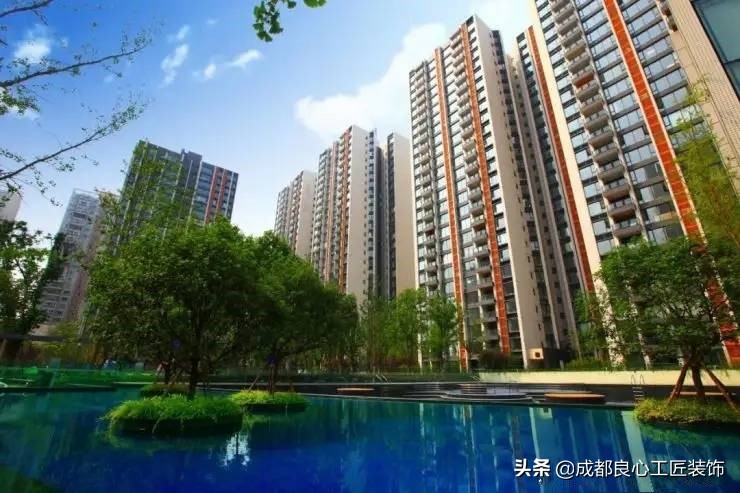 龙湖晶蓝半岛外观,龙湖晶蓝半岛135户型装修