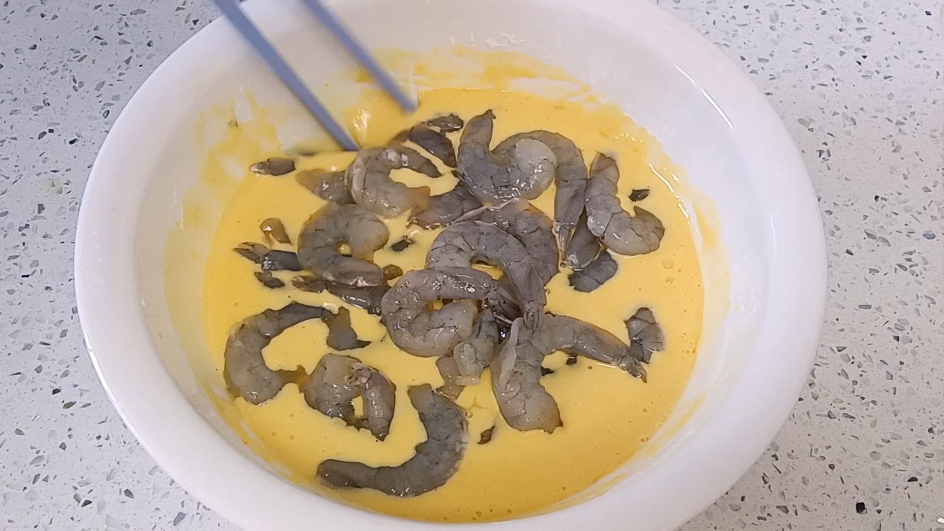 脆炸大虾的做法大全集,脆炸大虾的配料