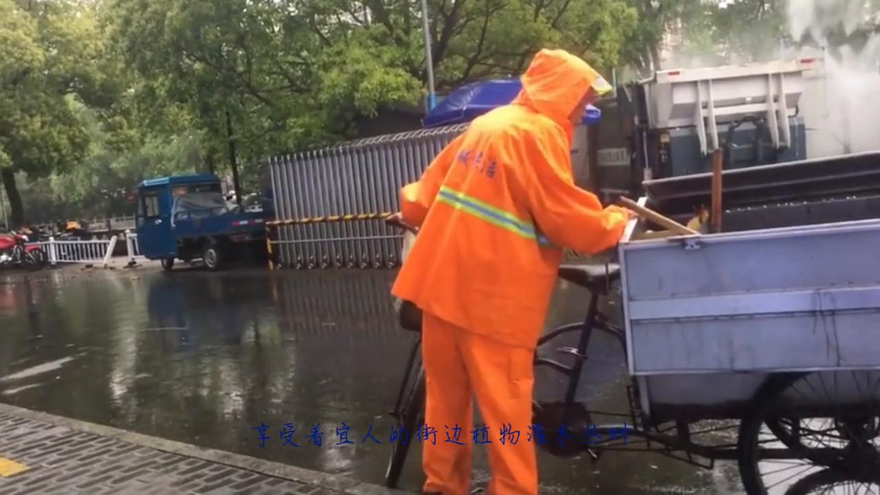 环卫工人辛苦却工资少,环卫工人工资待遇都有哪些