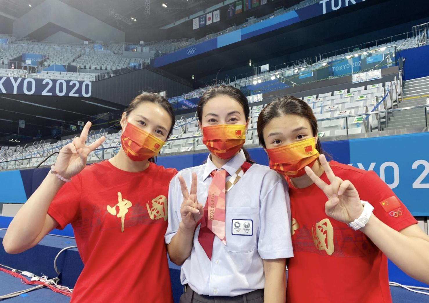 霍启刚带儿子看郭晶晶,霍启刚郭晶晶带孩子看球赛