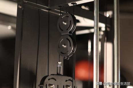 综合力量训练器怎么用,家用综合力量训练器械