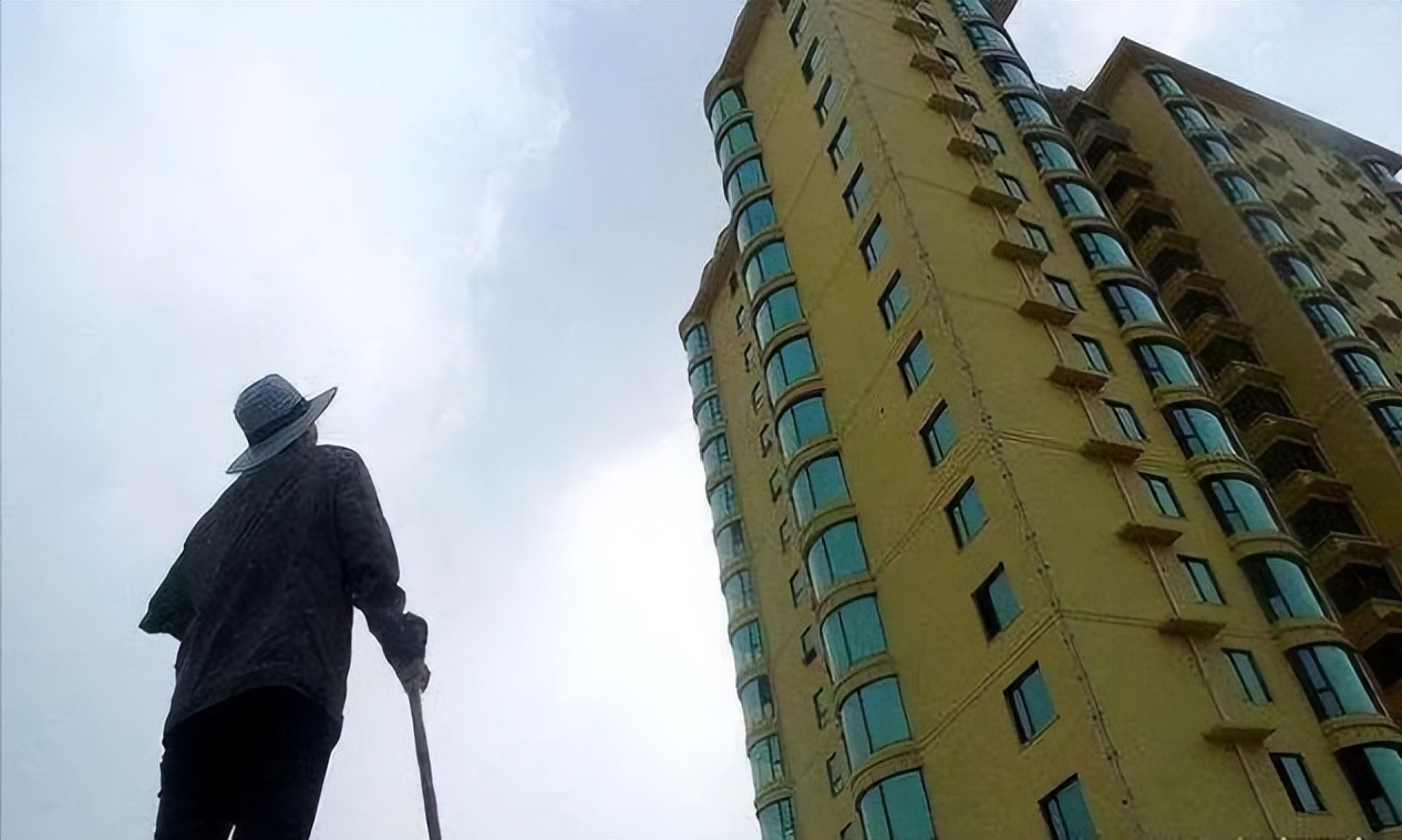 日本老人七八十岁还继续工作,日本老人退休后还继续打工